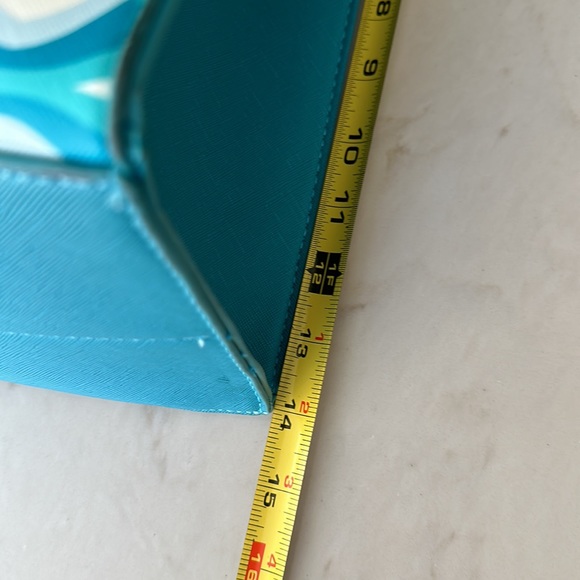 🩵Trina Turk Printed Large Tote🩵 - Picture 13 of 16